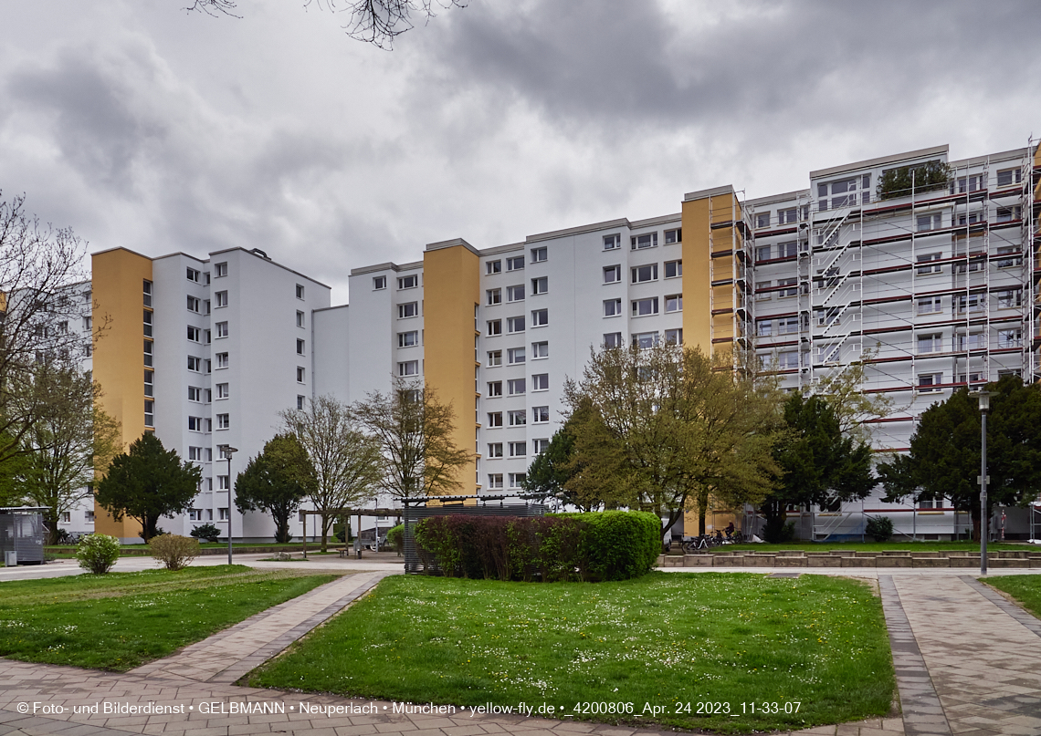24.04.2023 - Baustelle der Großsanierung Kurt-Eisner-Straße in Neuperlach